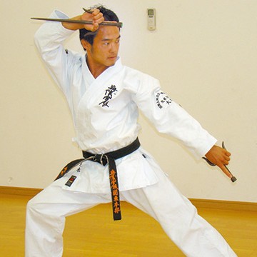 沖縄空手古武道事典(高宮城繁, 新里勝彦, 仲本政博 編著